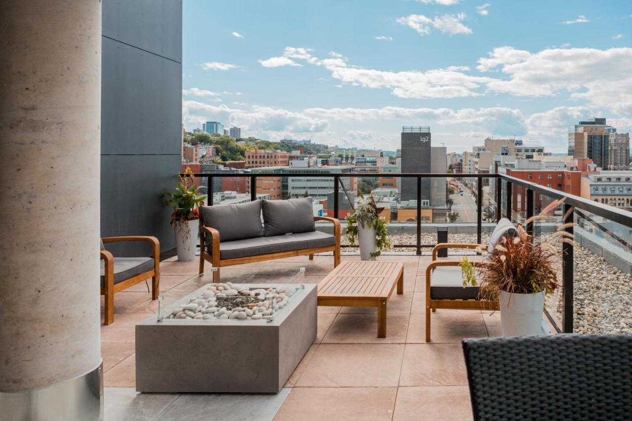 Condo Mid-Century Modern Style - Pool/Terrace Quebec City Exterior photo