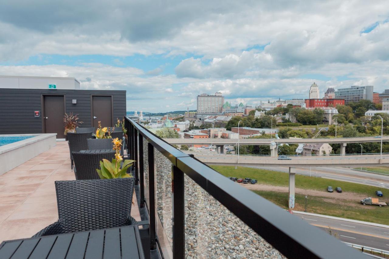 Condo Mid-Century Modern Style - Pool/Terrace Quebec City Exterior photo